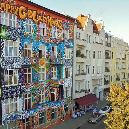 Ostello Happy Go Lucky + Berlino