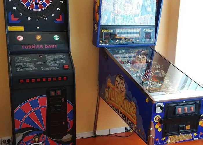 Happy Go Lucky + Берлин