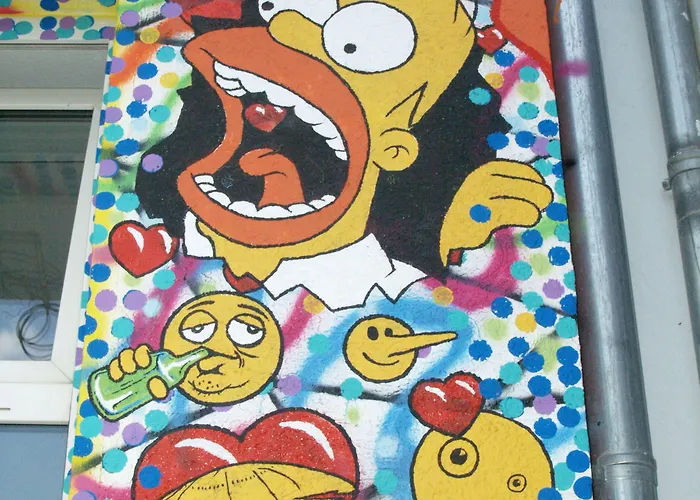 Happy Go Lucky + Vandrarhem Berlin