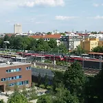 Happy Go Lucky + Hostel Berlin