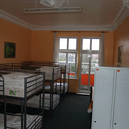 Hostel Happy Go Lucky + Βερολίνο