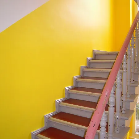 Hostel Happy Go Lucky +